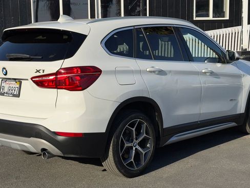 Used 2018 BMW X1 sDrive28i image 10