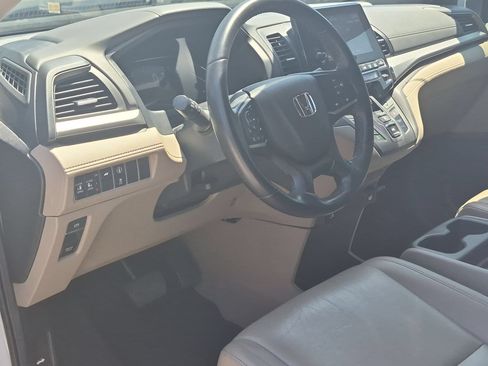 Certified 2022 Honda Odyssey EX-L image 12