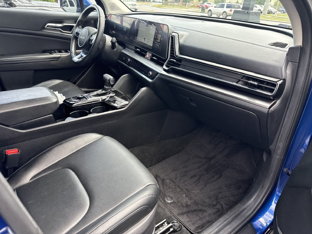 Used 2023 Kia Sportage EX FWD image 32