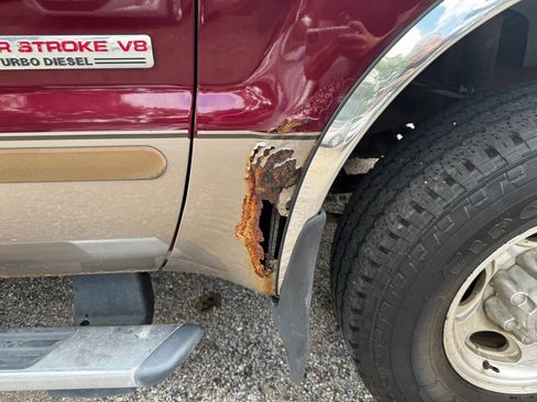 Used 2004 Ford F250 XL AWD/4WD image 9