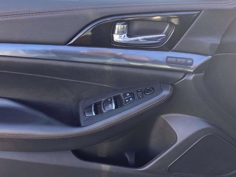 Used 2022 Nissan Maxima SR w/ Sport Mat Group image 16