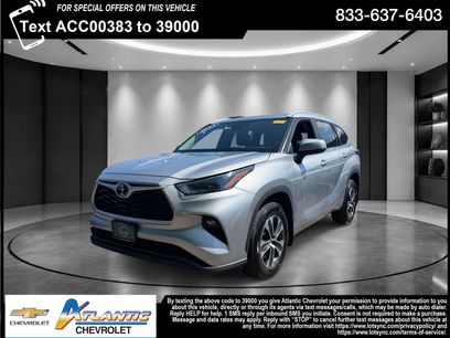 Used 2023 Toyota Highlander XLE