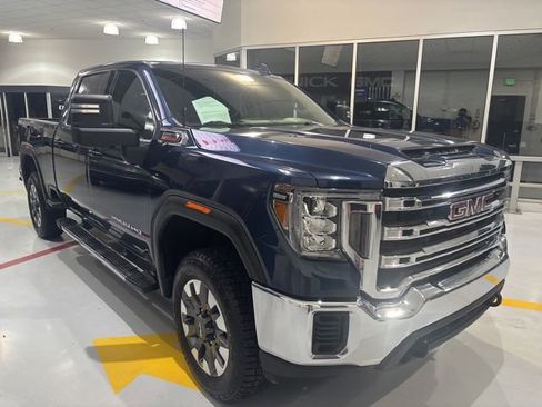 Used 2023 GMC Sierra 2500 SLE image 3
