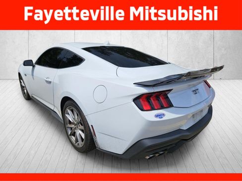 Used 2024 Ford Mustang GT Premium RWD image 5