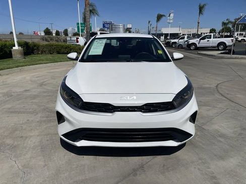 Used 2024 Kia Forte LXS FWD image 3