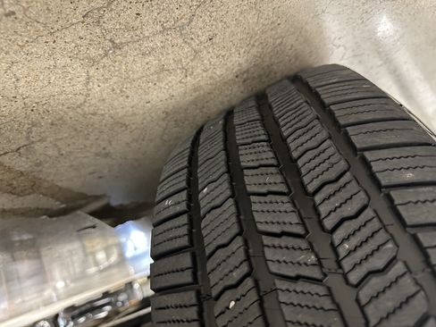 Used 2020 Nissan Armada SL w/ Premium Package image 40