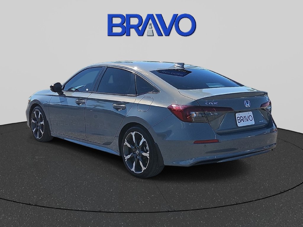 Used 2025 Honda Civic Sport image 3