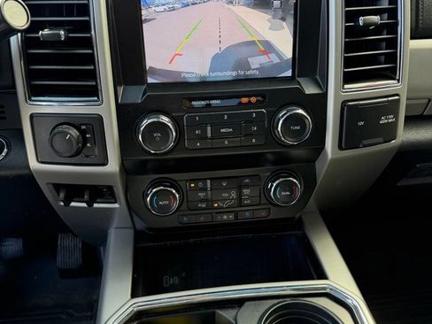 Used 2020 Ford F350 Lariat w/ Lariat Ultimate Package AWD/4WD image 18