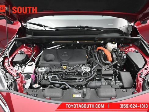 Used 2023 Toyota Venza XLE AWD/4WD image 35