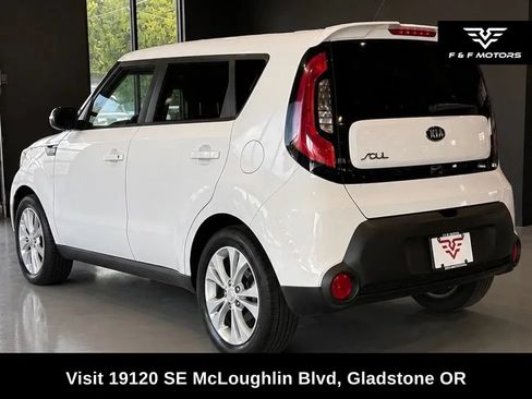 Used 2014 Kia Soul + w/ UVO w/Eservices Package FWD image 4