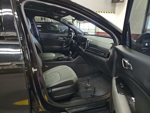 Certified 2023 Kia Sportage X-Line w/ X-Line Premium Package image 5