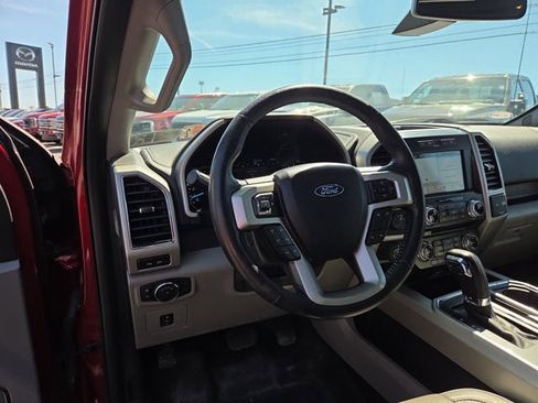 Used 2017 Ford F150 Lariat w/ Equipment Group 502A Luxury AWD/4WD image 8