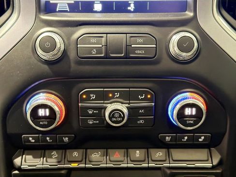 Used 2019 GMC Sierra 1500 SLT image 15