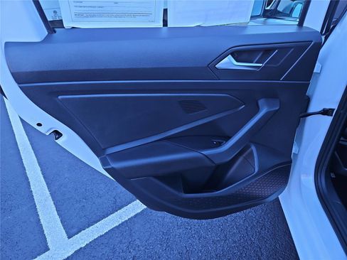Used 2021 Volkswagen Jetta S w/ Driver Assistance Package image 24
