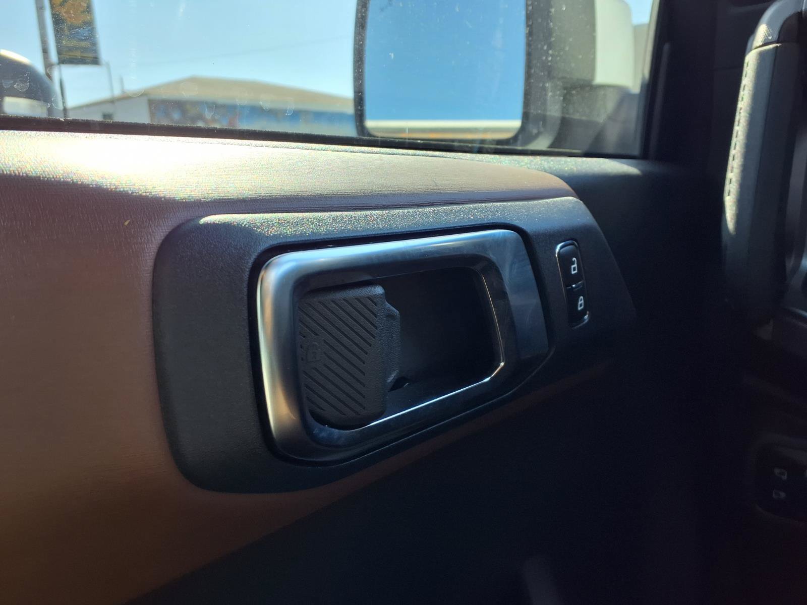 Used 2023 Ford Bronco Outer Banks AWD/4WD image 11