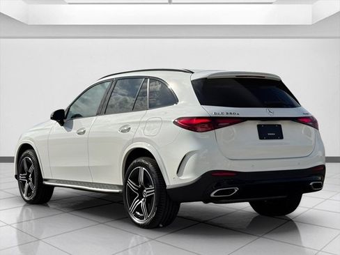 New 2025 Mercedes-Benz GLC 350e 4MATIC image 4