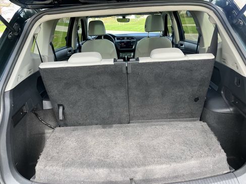 Used 2019 Volkswagen Tiguan S AWD/4WD image 28