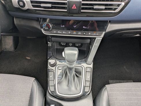 Used 2023 Kia Seltos S AWD/4WD image 19