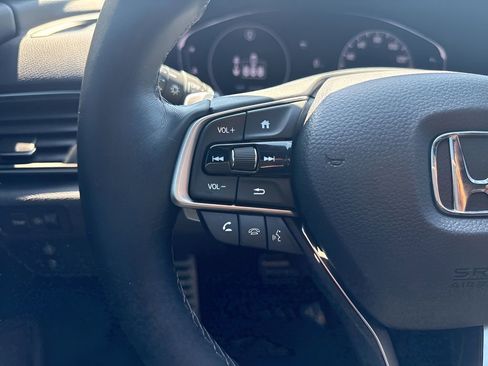 Used 2022 Honda Accord Sport image 14