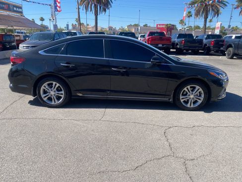 Used 2019 Hyundai Sonata Sport FWD image 4