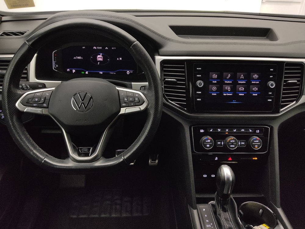 Used 2023 Volkswagen Atlas Cross Sport SEL R-Line AWD/4WD image 22