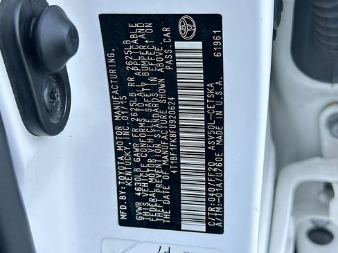 Used 2015 Toyota Camry SE image 21