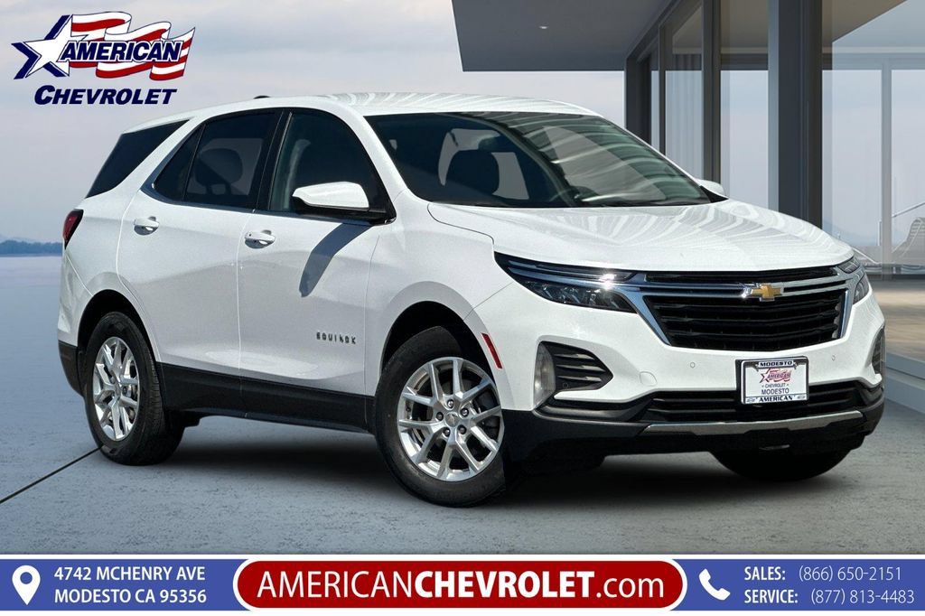Used 2024 Chevrolet Equinox LT FWD image 1