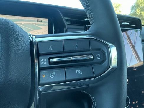 New 2025 GMC Terrain Elevation image 36