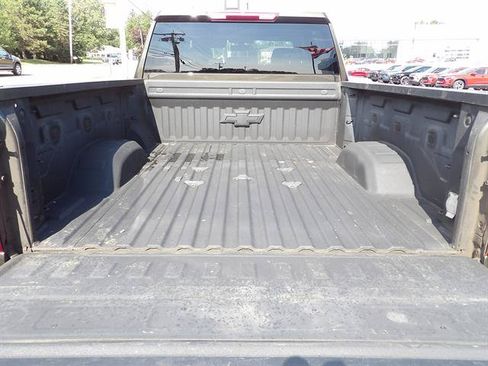Certified 2022 Chevrolet Silverado 2500 Custom w/ Custom Value Package AWD/4WD image 37