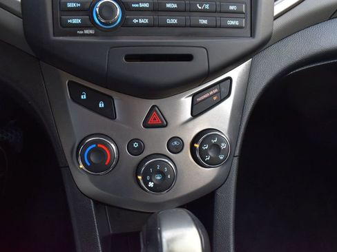 Used 2016 Chevrolet Sonic LS image 29