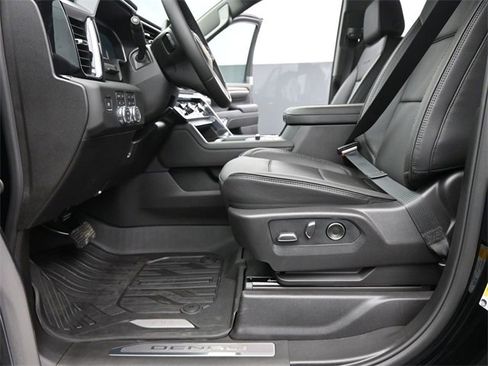 New 2025 GMC Sierra 2500 Denali w/ Denali Reserve Package image 10