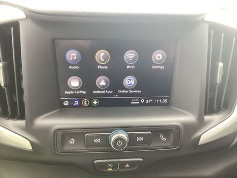 Used 2024 GMC Terrain SLE image 24