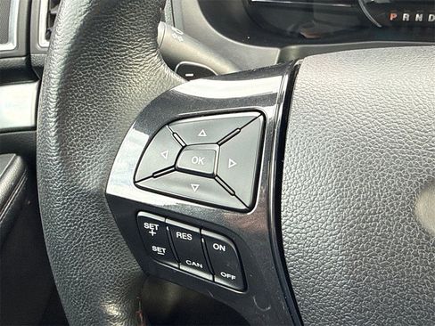 Used 2017 Ford Explorer Sport image 25