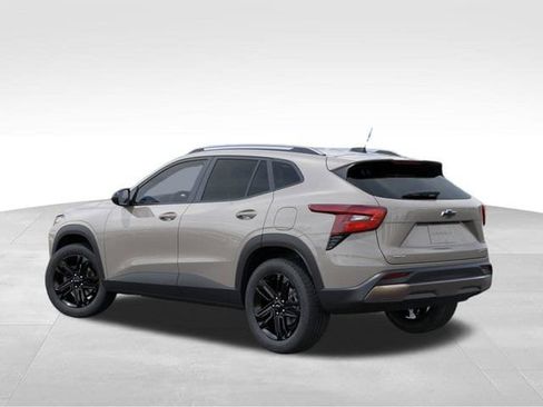 New 2026 Chevrolet Trax ACTIV FWD image 3