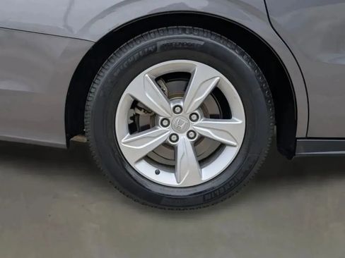 Used 2019 Honda Odyssey EX-L image 11