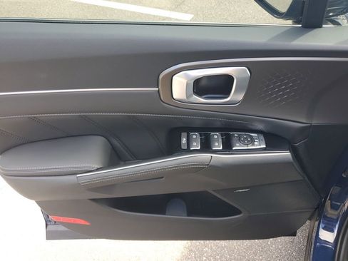 New 2026 Kia Sorento SX image 25