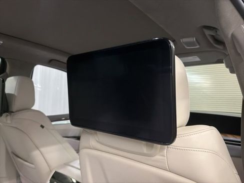 Used 2025 Cadillac Escalade Premium Luxury Platinum w/ LPO, Radiant Package RWD image 27