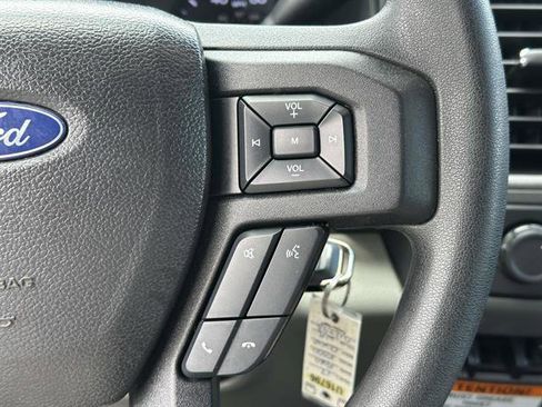 Used 2017 Ford F550 4x4 Crew Cab Super Duty image 15