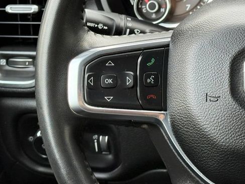 Used 2024 RAM 1500 Laramie AWD/4WD image 29