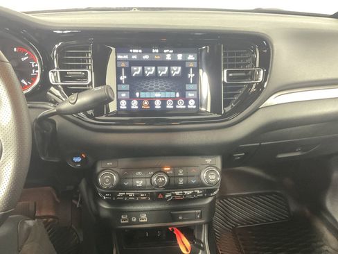 New 2024 Dodge Durango Pursuit image 25