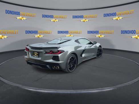 Used 2024 Chevrolet Corvette Stingray Preferred Cpe RWD image 11