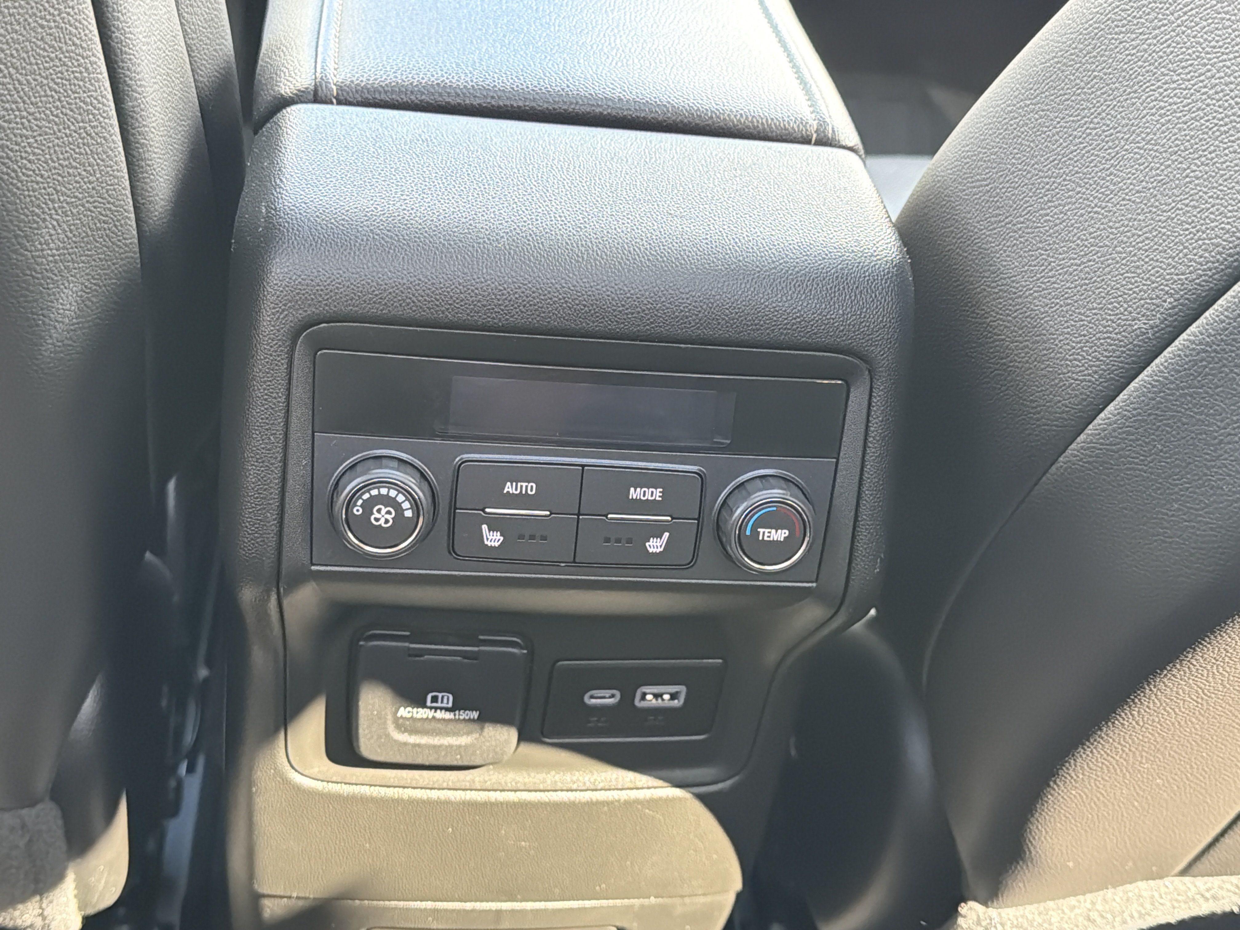 Used 2023 GMC Acadia Denali w/ Trailering Package AWD/4WD image 28