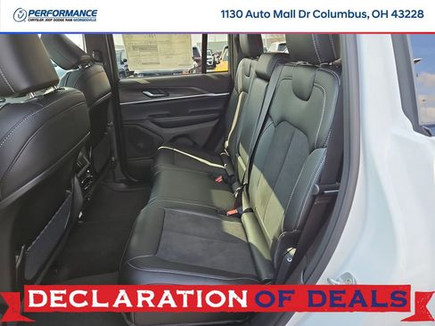 New 2026 Jeep Grand Cherokee Laredo image 13