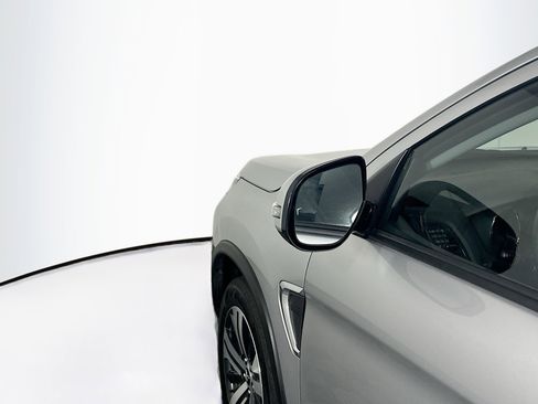 Used 2025 Mitsubishi Outlander Sport SE image 16