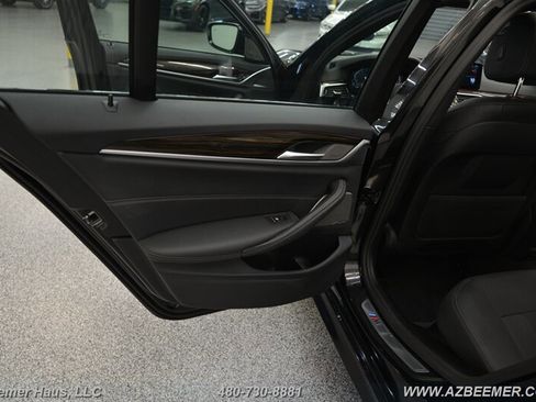 Used 2023 BMW 530i w/ M Sport Package RWD image 41