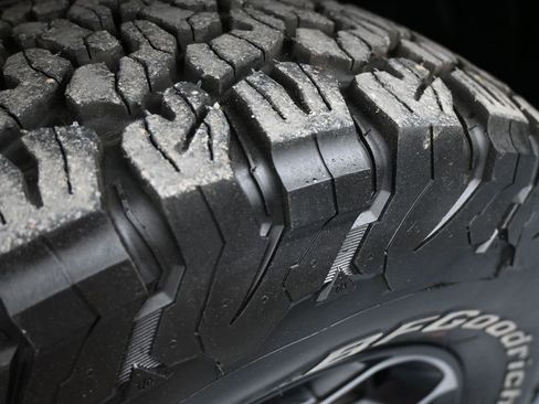 Used 2022 Jeep Wrangler Unlimited Rubicon 4xe w/ Steel Bumper Group AWD/4WD image 27