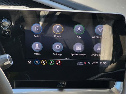 Used 2022 Chevrolet Corvette Stingray Premium Cpe w/ Z51 Performance Package image 17