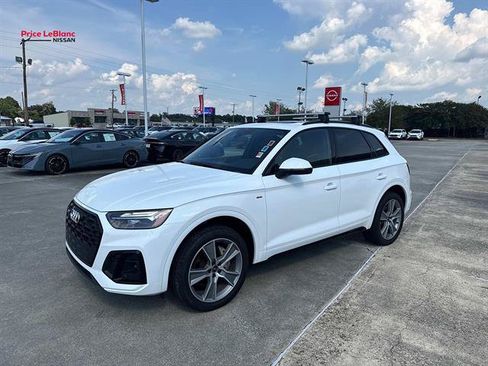 Used 2025 Audi Q5 2.0T Premium AWD/4WD image 3