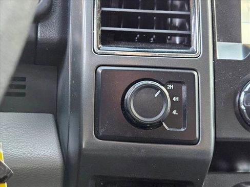 Certified 2022 Ford F250 XLT AWD/4WD image 22