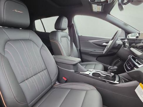 New 2026 Buick Envista Avenir image 18